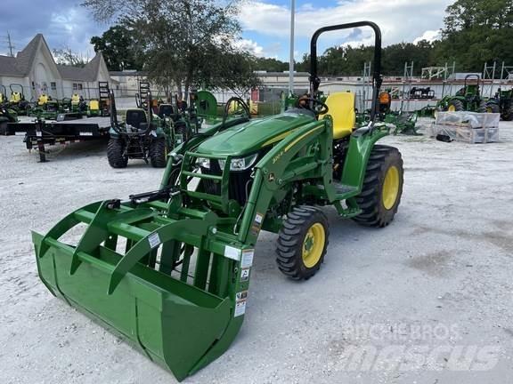 John Deere 3046R Τρακτέρ