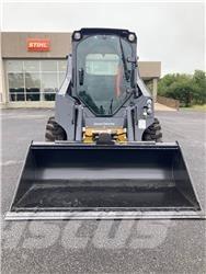 John Deere 318G Φορτωτάκια