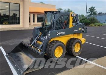 John Deere 320G Φορτωτάκια