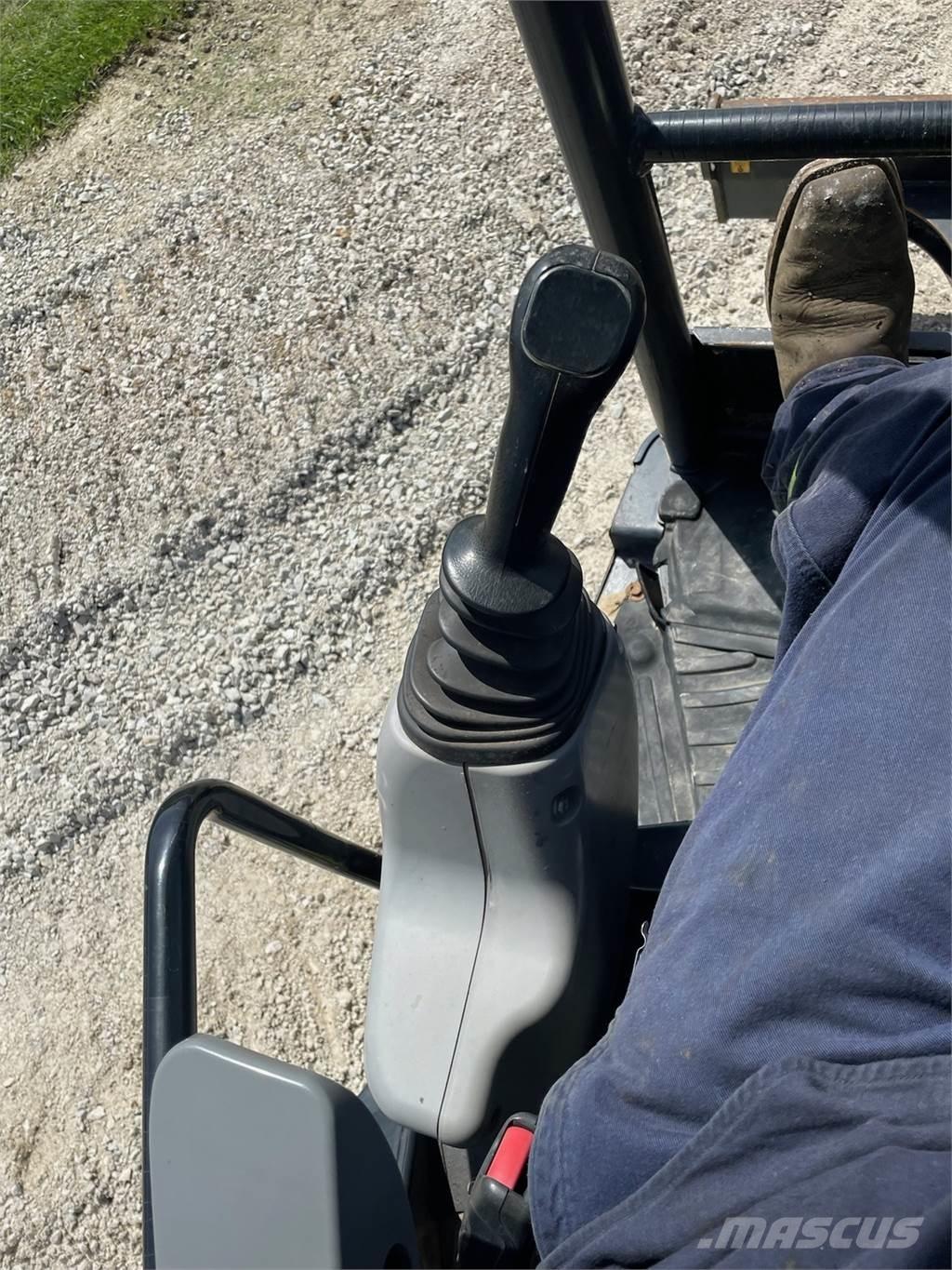 John Deere 35G Εκσκαφάκι (διαβολάκι) < 7t