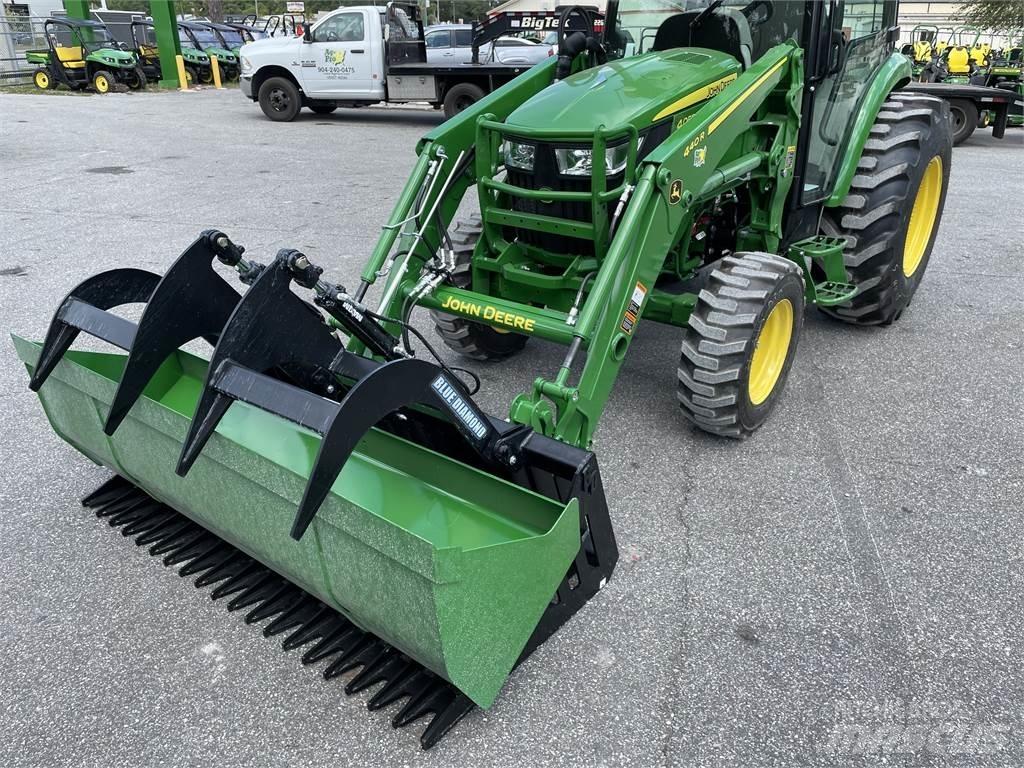 John Deere 4052R Τρακτέρ