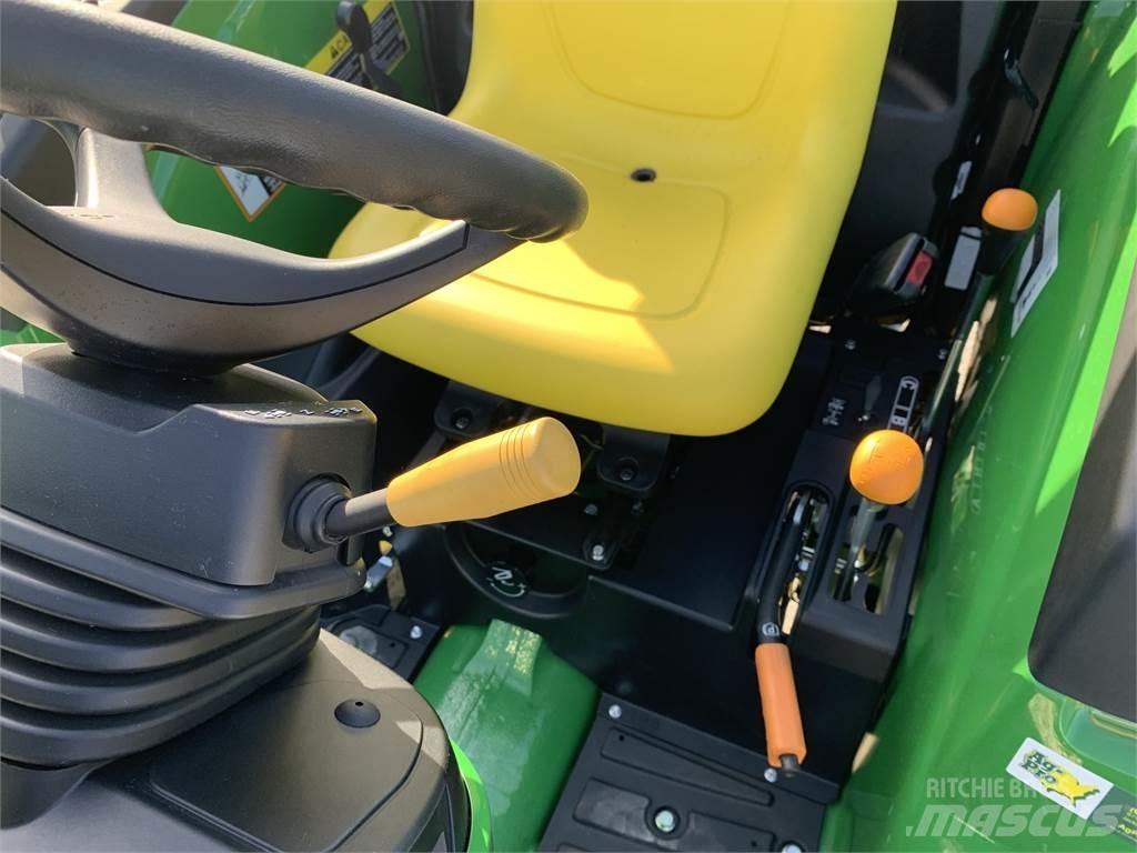 John Deere 4066M Τρακτέρ