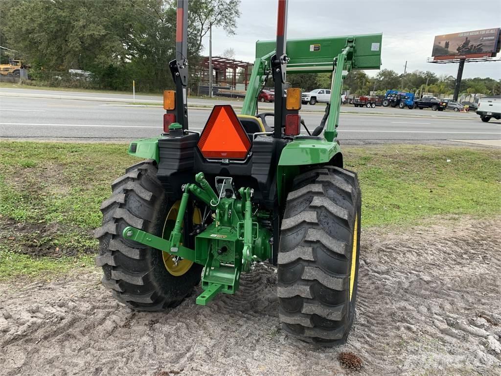 John Deere 4066M Τρακτέρ