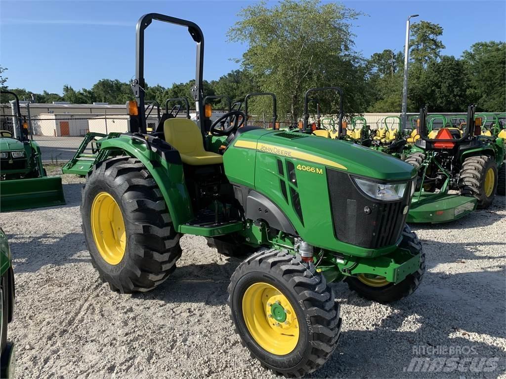 John Deere 4066M Τρακτέρ