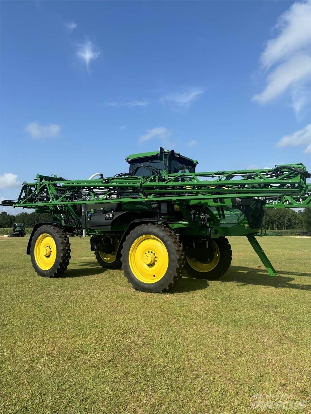 John Deere 410R Ρυμουλκούμενα ψεκαστικά