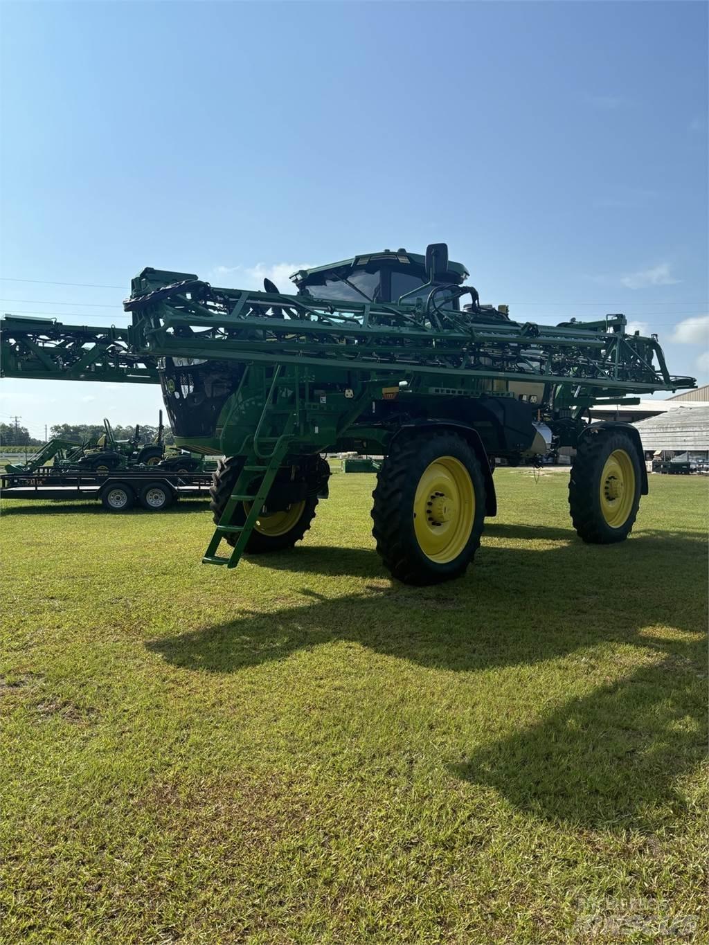 John Deere 410R Ρυμουλκούμενα ψεκαστικά