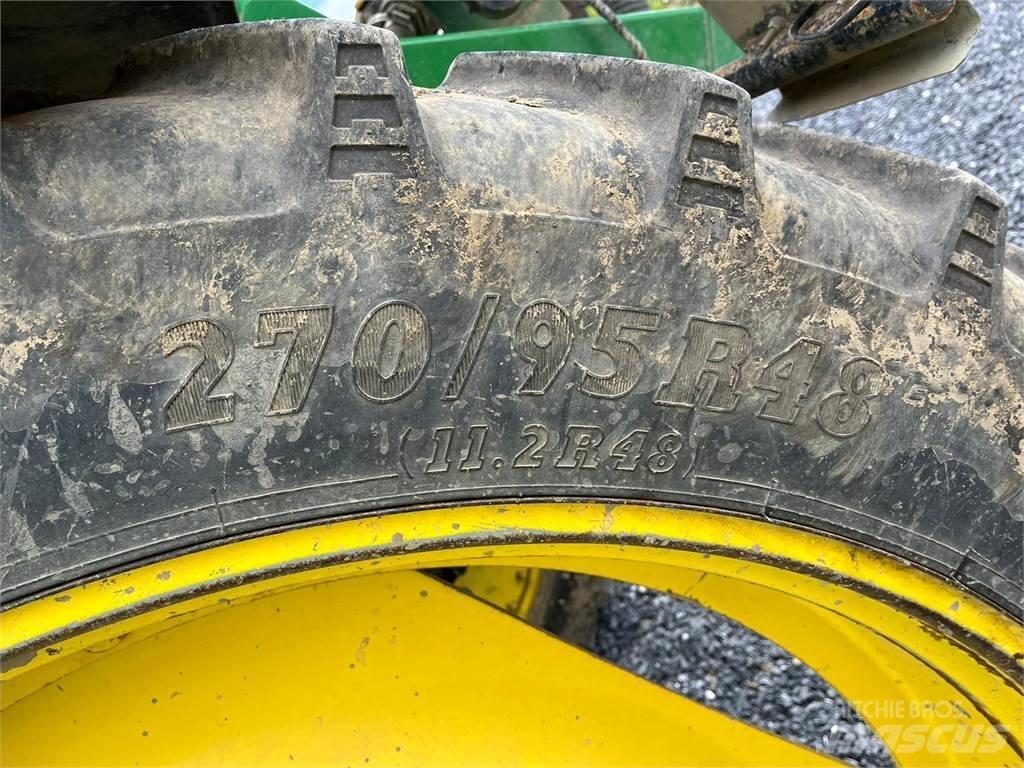 John Deere 4720 Ρυμουλκούμενα ψεκαστικά