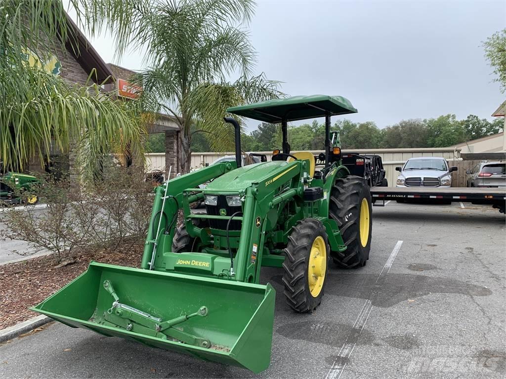 John Deere 5045E Τρακτέρ