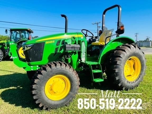 John Deere 5045E Τρακτέρ