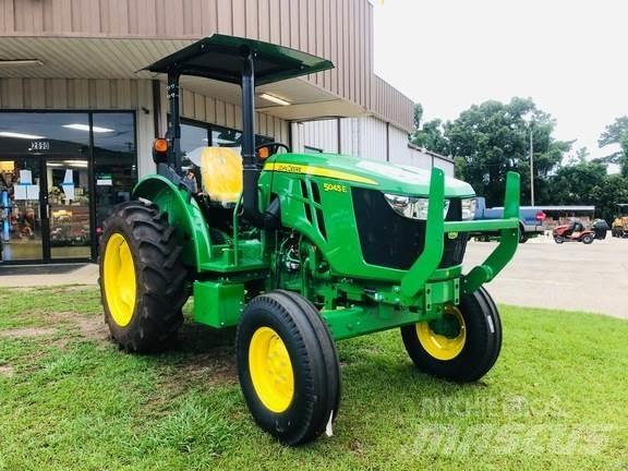 John Deere 5045E Τρακτέρ