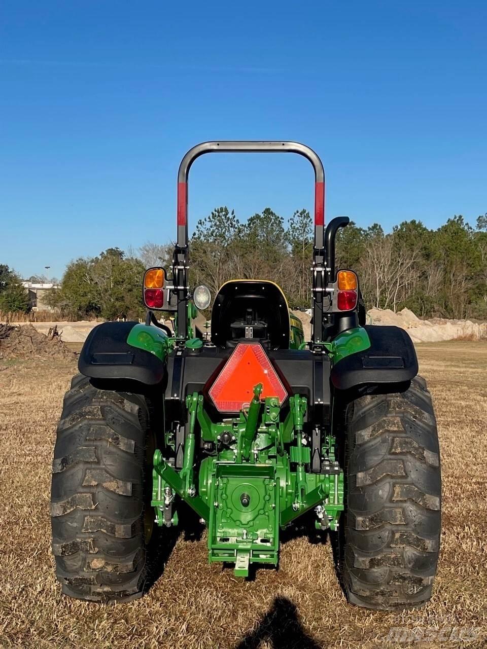 John Deere 5045E Τρακτέρ