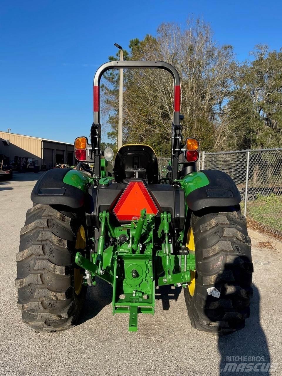 John Deere 5045E Τρακτέρ