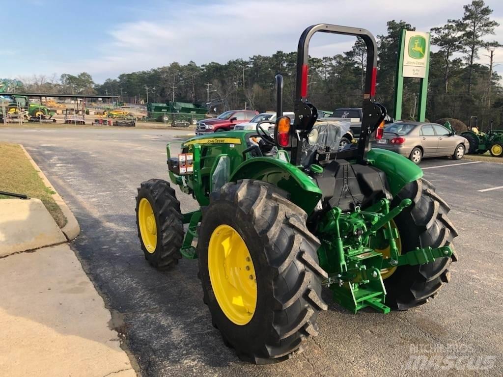 John Deere 5067E Τρακτέρ