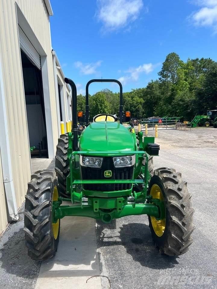 John Deere 5067E Τρακτέρ