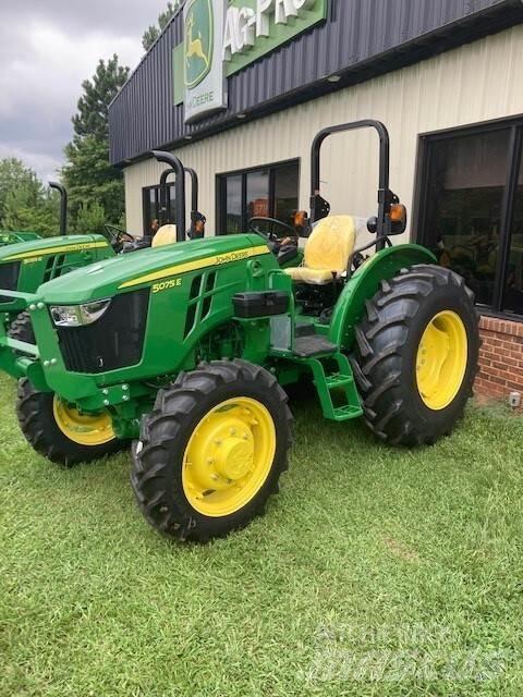 John Deere 5075E Τρακτέρ