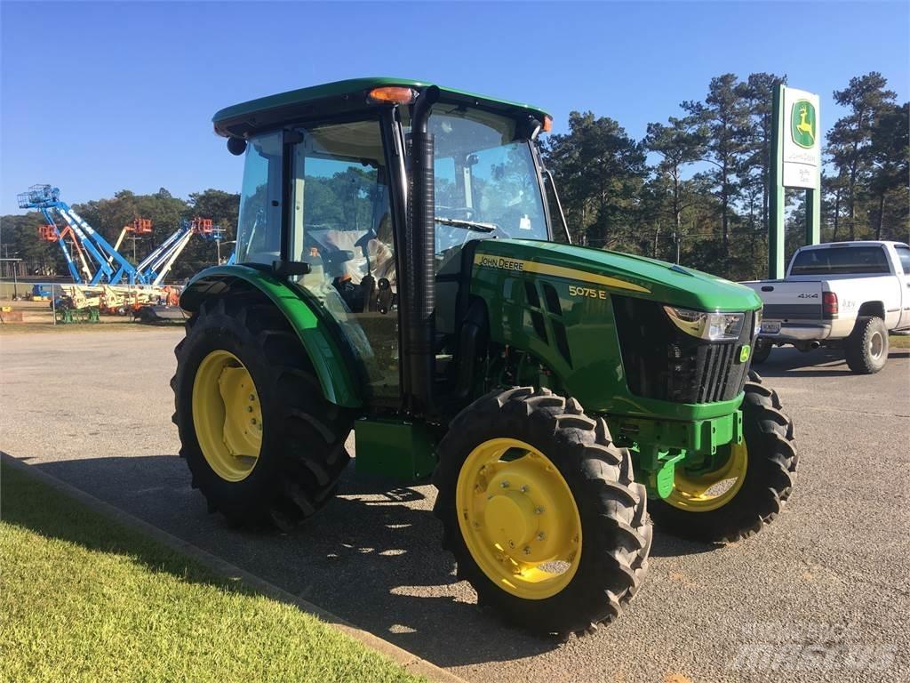 John Deere 5075E Τρακτέρ