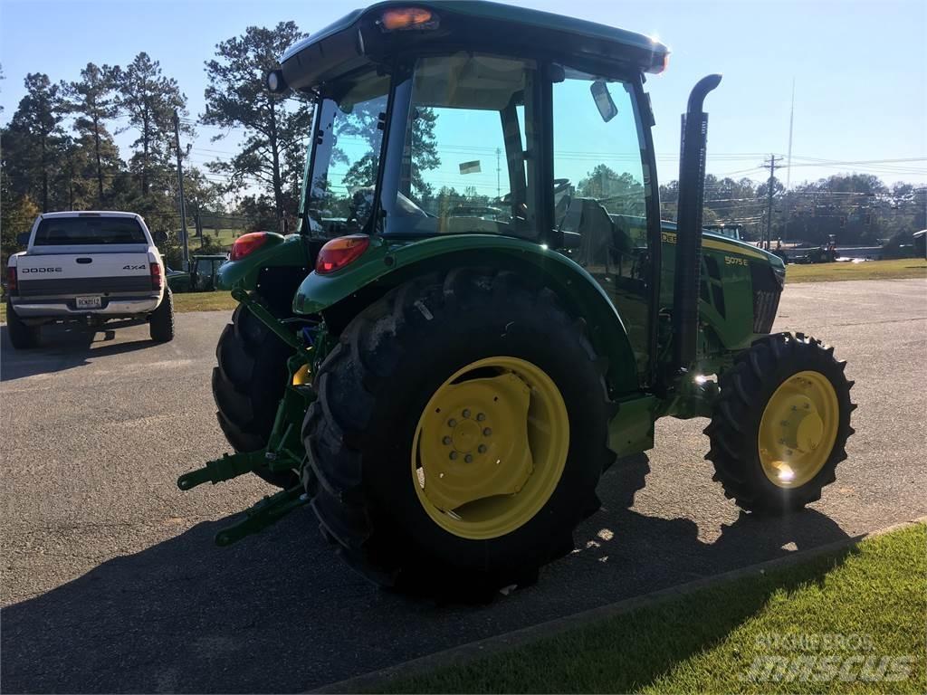 John Deere 5075E Τρακτέρ