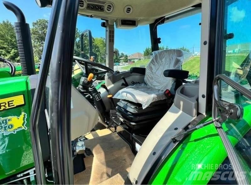 John Deere 5075E Τρακτέρ