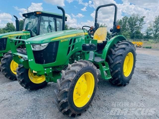 John Deere 5075E Τρακτέρ