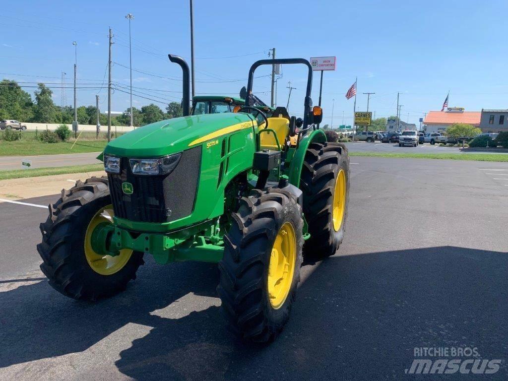 John Deere 5075M Τρακτέρ