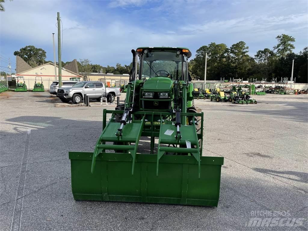 John Deere 5090E Τρακτέρ