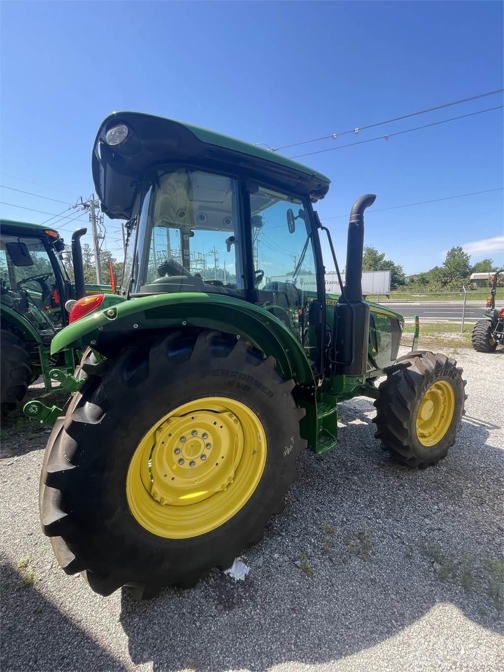 John Deere 5105M Τρακτέρ