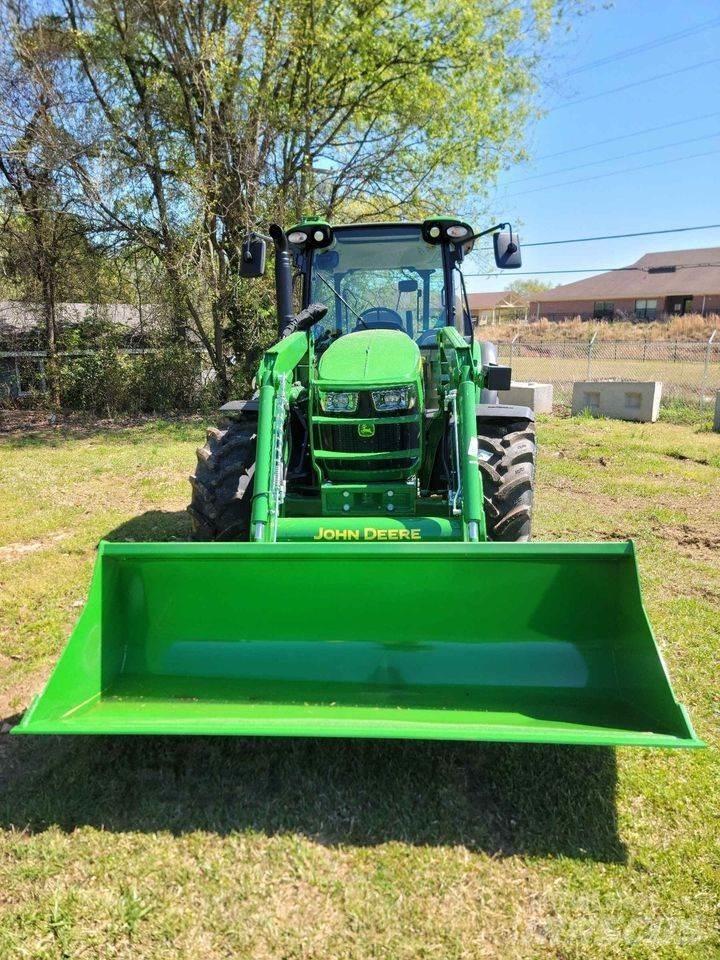 John Deere 5125M Τρακτέρ