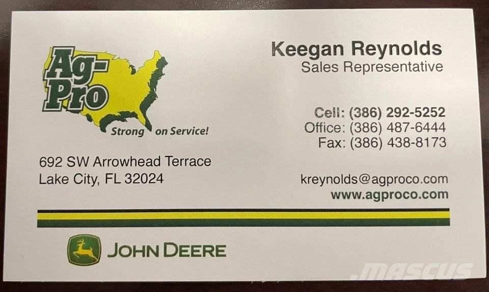 John Deere 560E Χρηστικές μηχανές