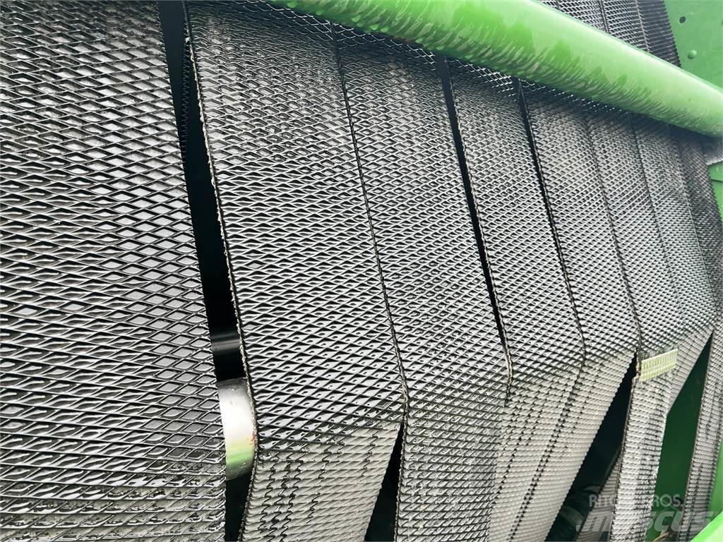 John Deere 560M Πρέσες κυλινδρικών δεμάτων