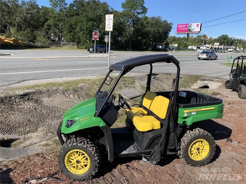John Deere 590M Χρηστικές μηχανές