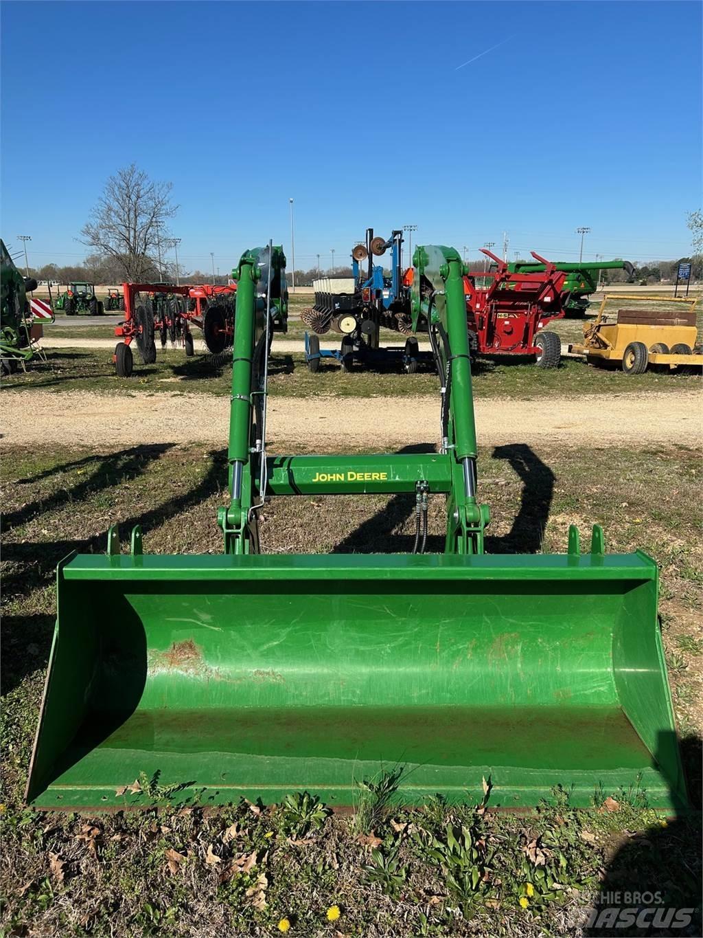 John Deere 600R Τρακτέρ