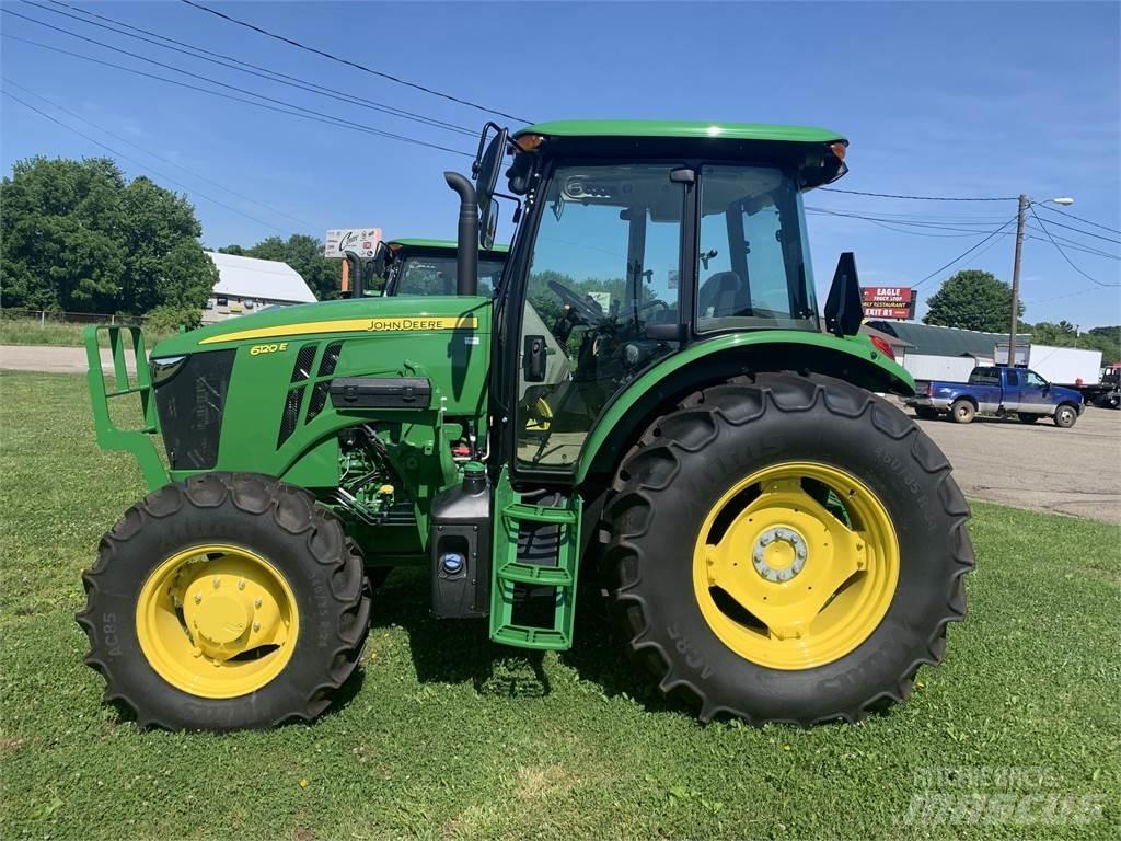 John Deere 6120E Τρακτέρ