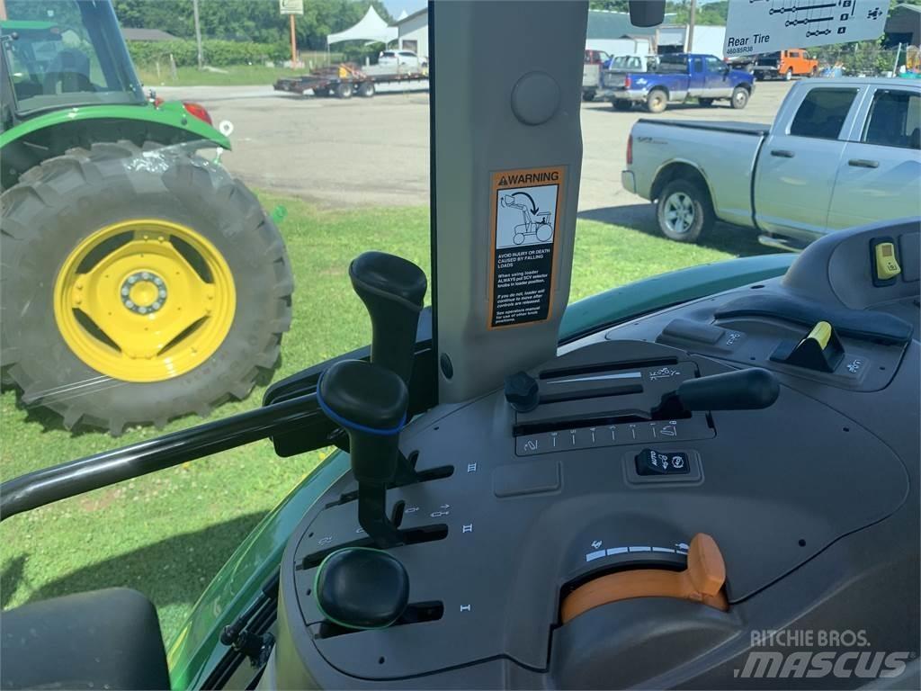 John Deere 6120E Τρακτέρ