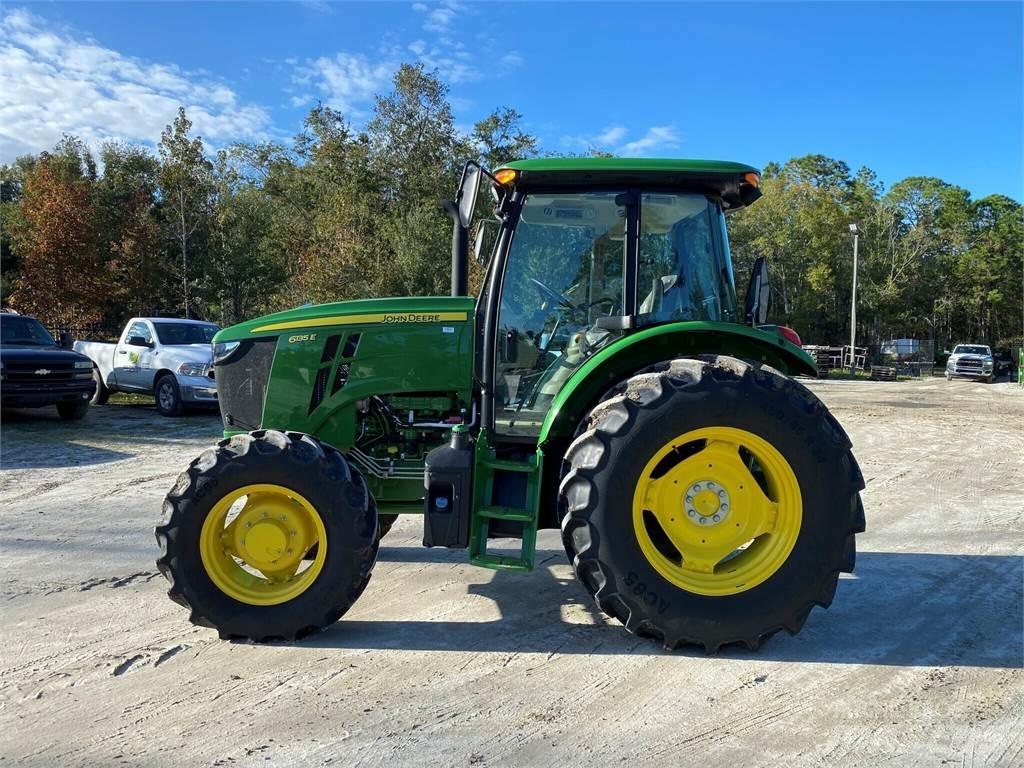 John Deere 6135E Τρακτέρ