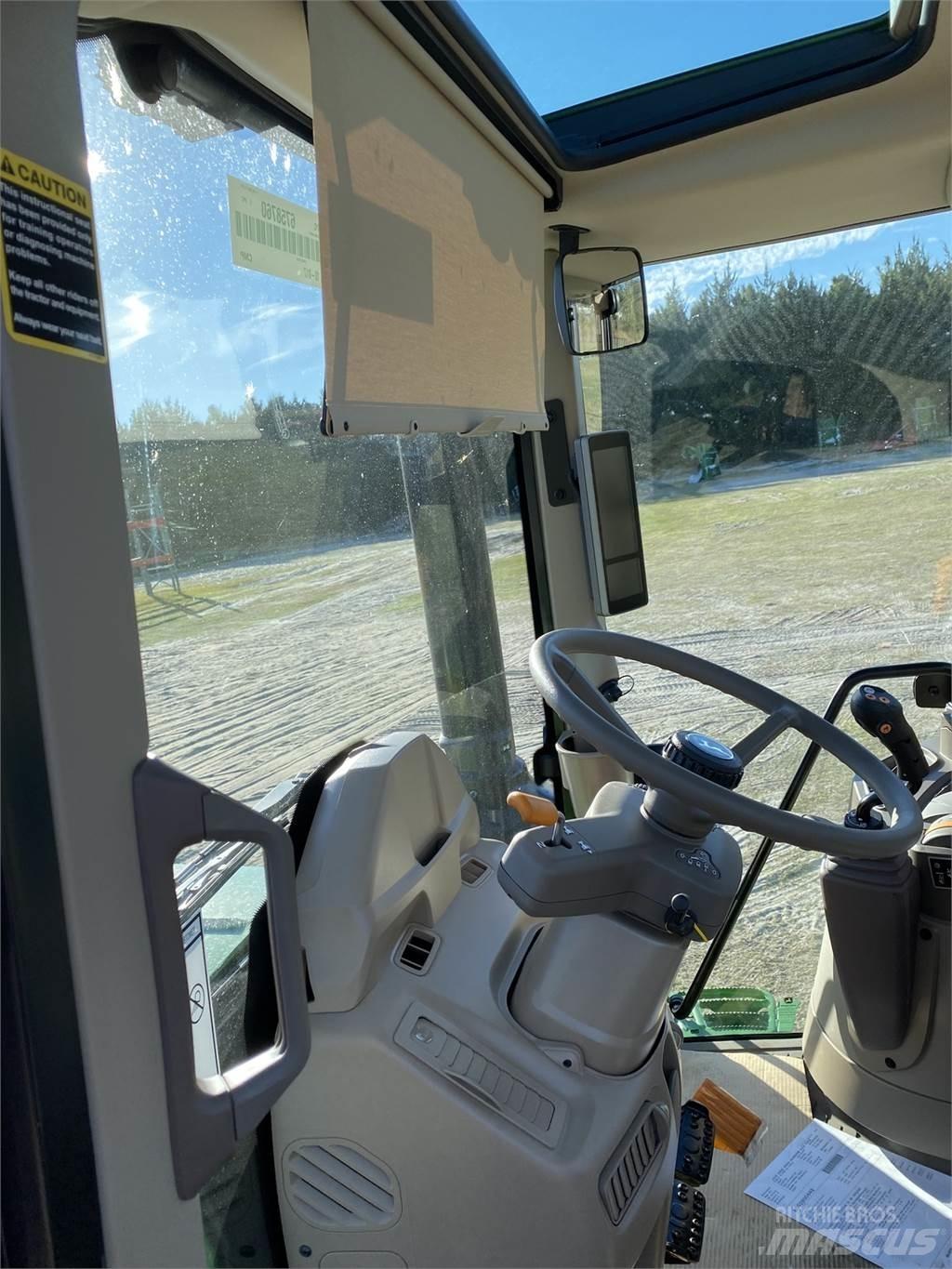 John Deere 6155M Τρακτέρ