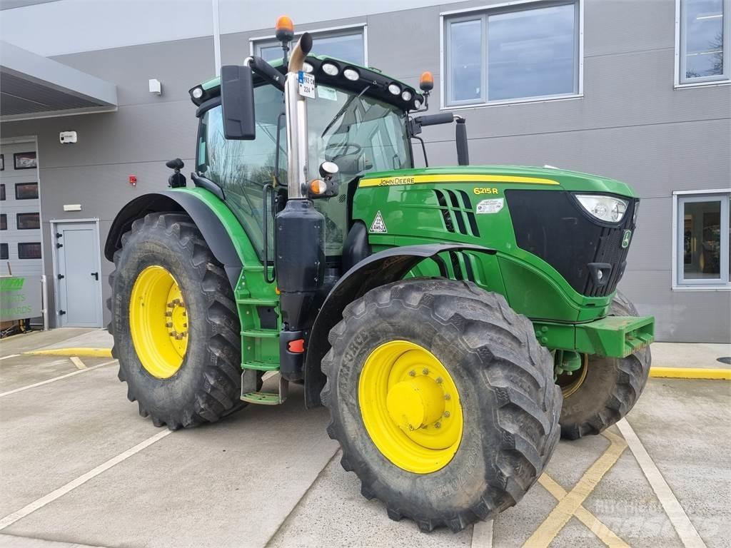 John Deere 6215R Τρακτέρ