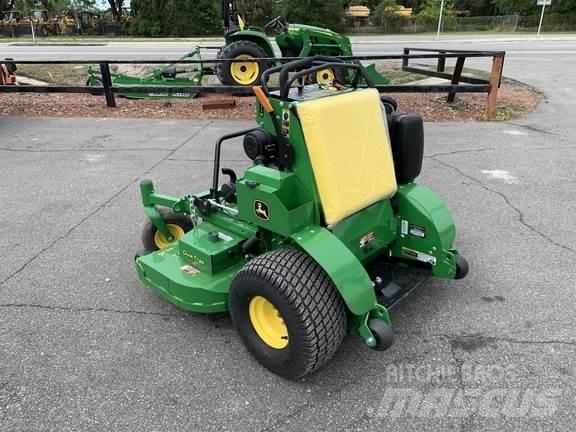 John Deere 652R Χορτοκοπτικά με καθιστό χειριστή