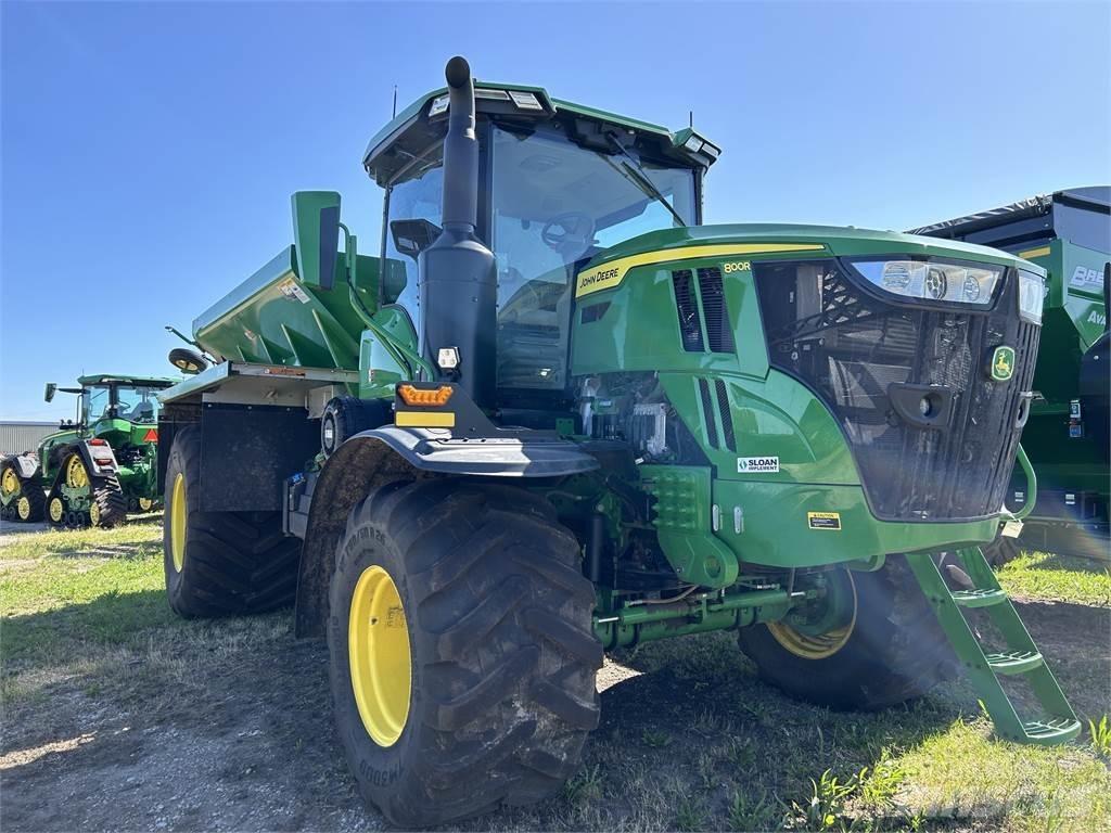 John Deere 800R Ρυμουλκούμενα ψεκαστικά