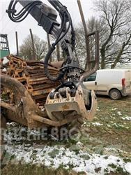 John Deere 810D Μεταφορείς ξυλείας