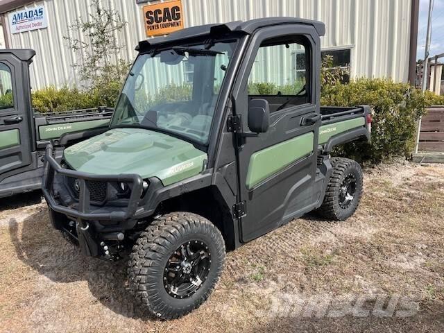 John Deere 835R Χρηστικές μηχανές