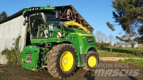 John Deere 8400 Ενσιρωκοπτικές μηχανές