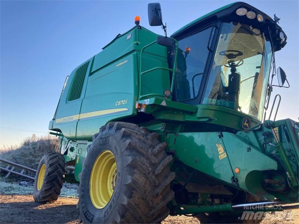John Deere C670 Θεριζοαλωνιστικές μηχανές
