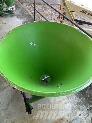 John Deere F/500 Ρυμουλκούμενα ψεκαστικά