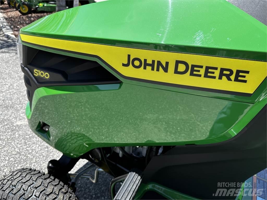 John Deere S100 Χορτοκοπτικά με καθιστό χειριστή
