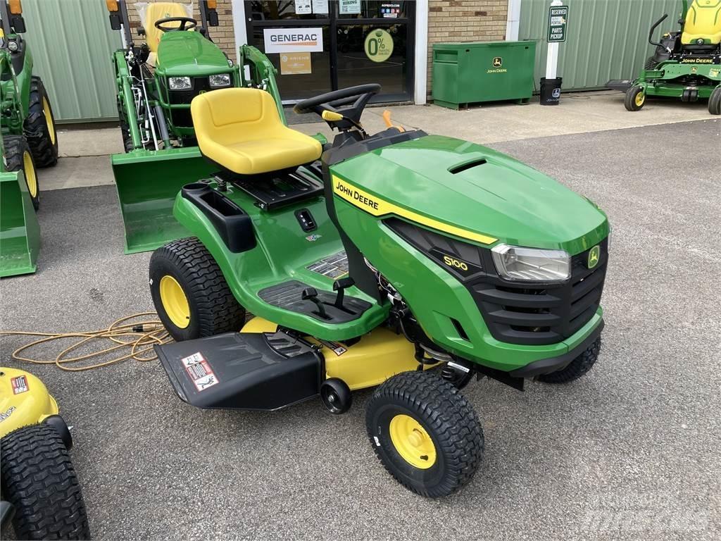 John Deere S100 Χορτοκοπτικά με καθιστό χειριστή