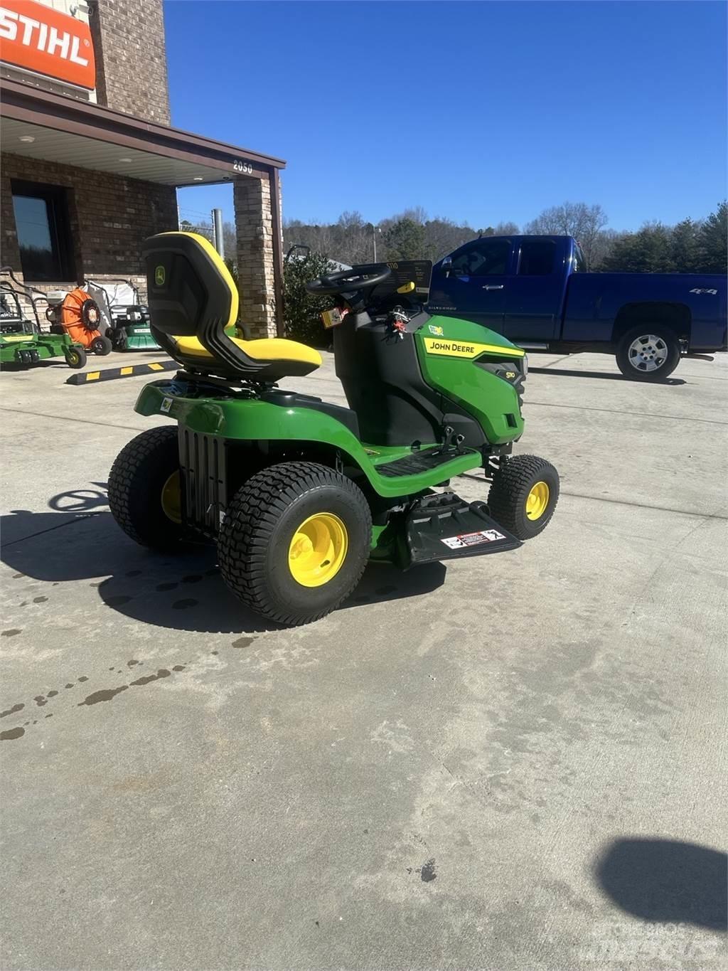 John Deere S110 Χορτοκοπτικά με καθιστό χειριστή