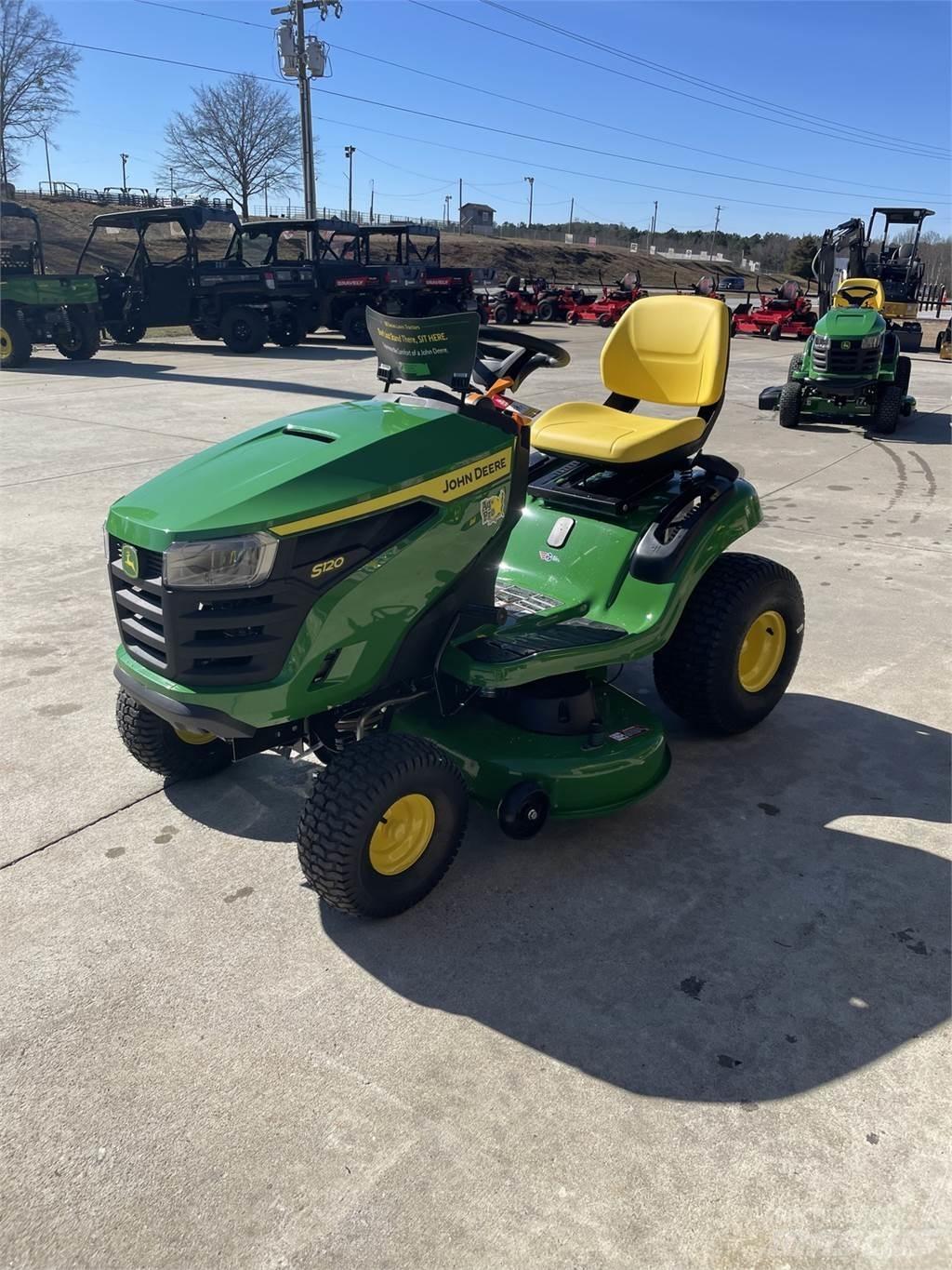 John Deere S120 Χορτοκοπτικά με καθιστό χειριστή