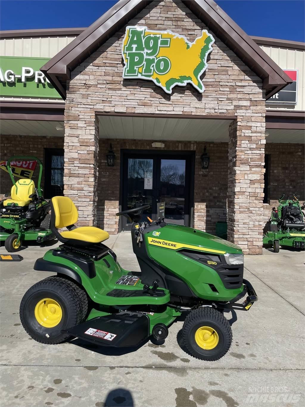 John Deere S130 Χορτοκοπτικά με καθιστό χειριστή