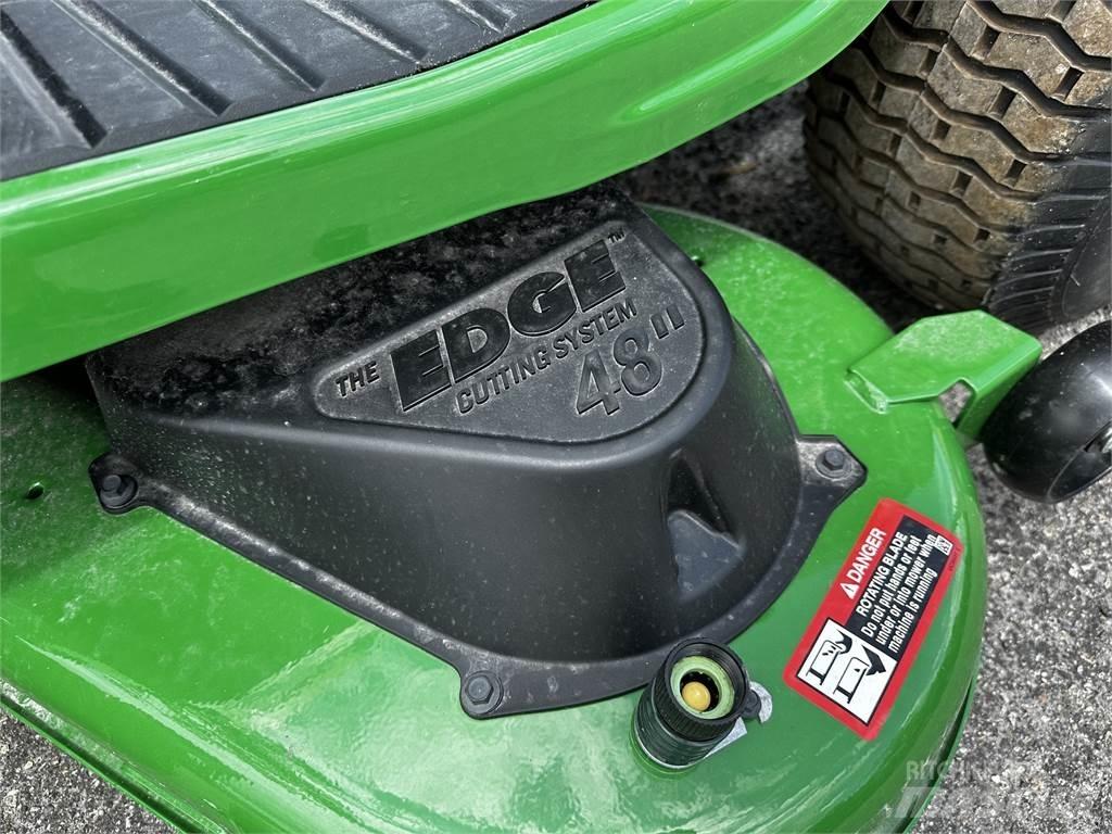 John Deere S140 Χορτοκοπτικά με καθιστό χειριστή