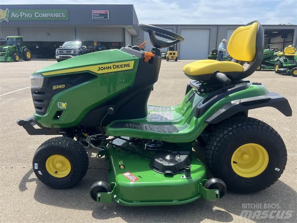 John Deere S240 Τρακτέρ μικρών διαστάσεων